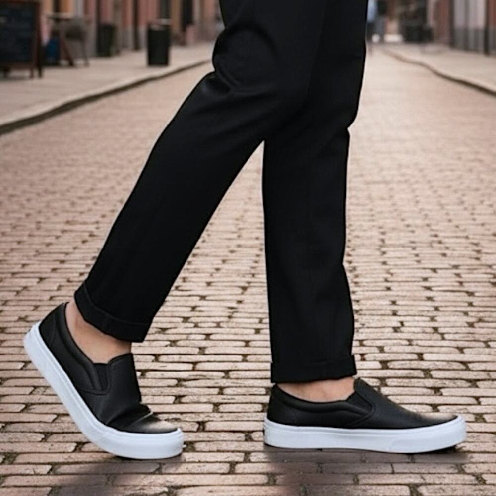 Vans Sneakers Men 5.5/Women 7 Black Off The Wall Perforated Leather Travel Shoes - Picture 9 of 13
